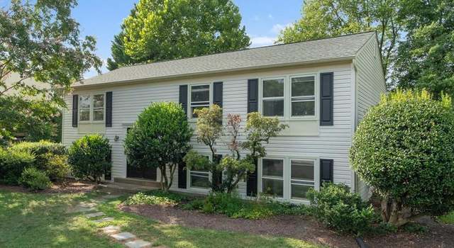 Photo of 12721 Carlsbad Ct, Herndon, VA 20171