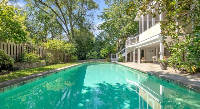 Photo of 5726 Macarthur Blvd NW, Washington, DC 20016