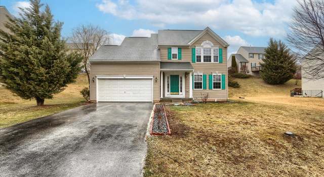 Photo of 1021 Alandale Dr, Chambersburg, PA 17202