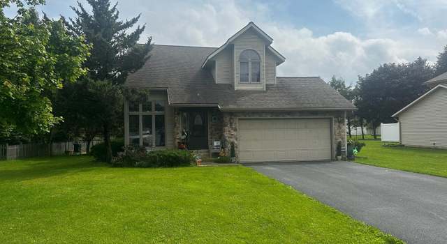 Photo of 136 School Ln, Elizabethtown, PA 17022