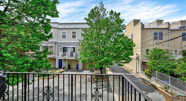 Photo of 126 N Duncan St, Baltimore, MD 21231