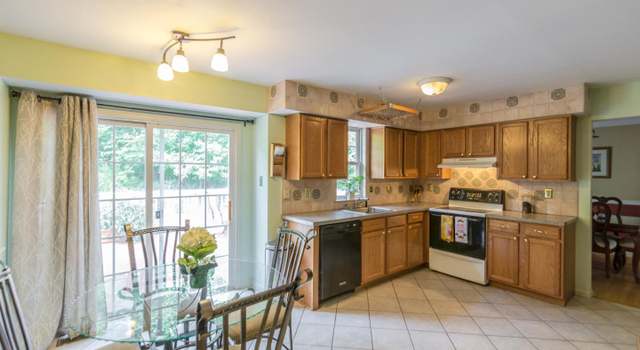 Photo of 105 Beacon St, Coatesville, PA 19320