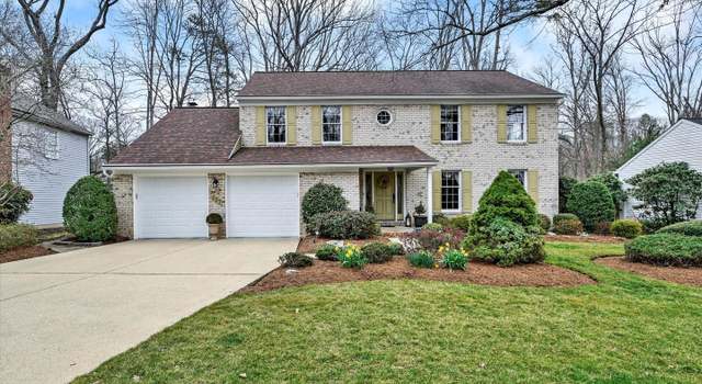 Photo of 327 Lazywood Ct, Millersville, MD 21108