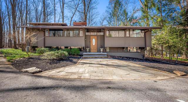 Photo of 1817 Falls Rd, Parkton, MD 21120