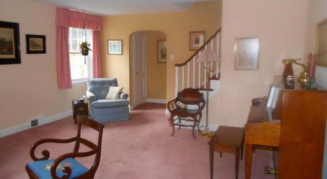 Photo of 552 W Rolling Rd, Springfield, PA 19064