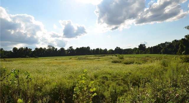 Photo of 2596 Redington Rd, Hellertown, PA 18055