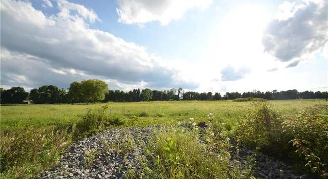 Photo of 2596 Redington Rd, Hellertown, PA 18055