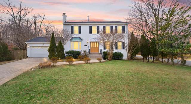 Photo of 8011 Oak St, Dunn Loring, VA 22027