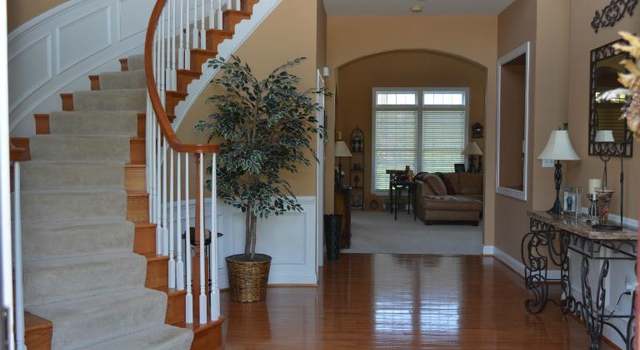 Photo of 19035 Hallbrook Ct, Leesburg, VA 20176