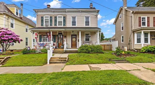 Photo of 222 W Penn Ave, Robesonia, PA 19551