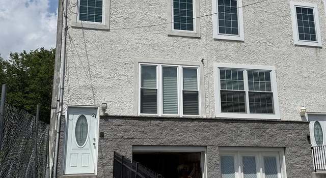 Photo of 21 Rose Ln, New Castle, DE 19720