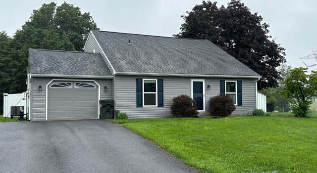 Photo of 3 Blue Jay Dr, Stevens, PA 17578