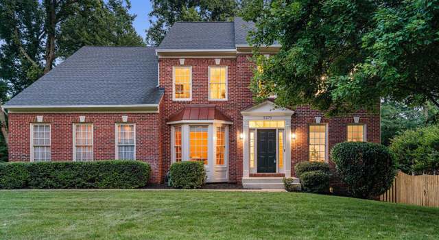 Photo of 5271 Tractor Ln, Fairfax, VA 22030