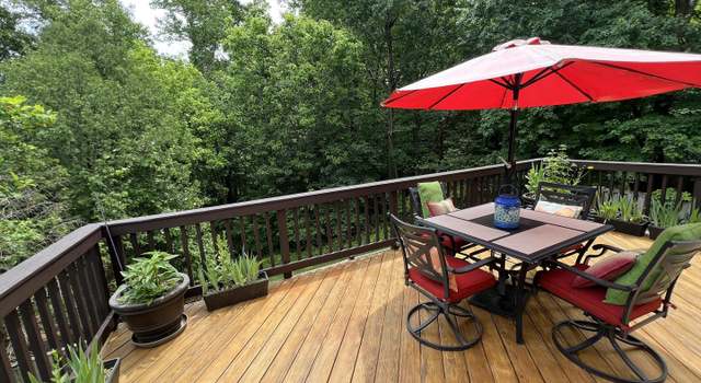 Photo of 259 Chelmsford Ct, Sterling, VA 20165