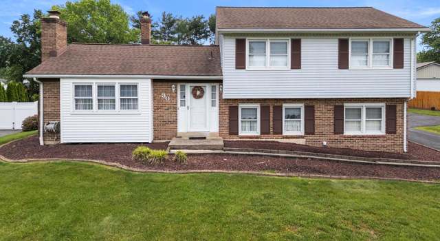 Photo of 30 Stardust Dr, Newark, DE 19702
