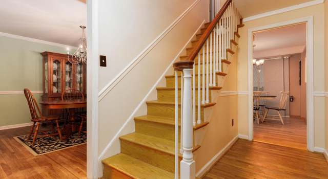 Photo of 9 Edgewood Dr, Downingtown, PA 19335