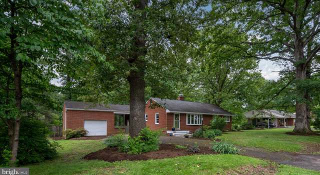 Photo of 3 Westwood Dr, Fredericksburg, VA 22405