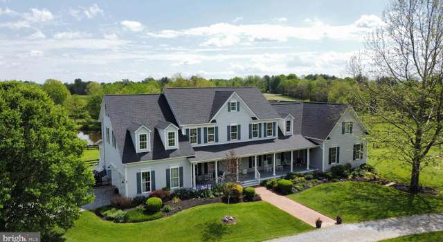 Photo of 13974 Blazer Ln, Lovettsville, VA 20180
