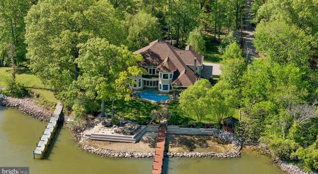 Property at 4819 Avery Rd, Shady Side, MD 20764, 5 beds, 4.5 baths