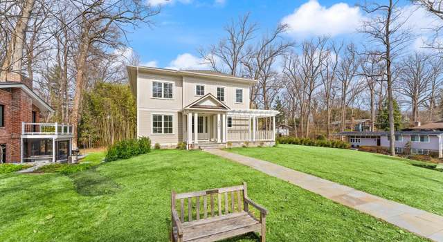 Photo of 4601 Oxford St, Garrett Park, MD 20896