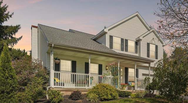 Photo of 19 Pebble Beach Ln, Pottstown, PA 19464