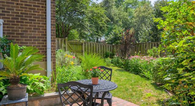 Photo of 500 S Henry St S, Alexandria, VA 22314