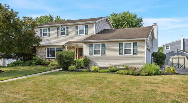 Photo of 1502 Canterbury Dr, Lansdale, PA 19446