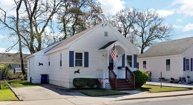 Photo of 6256 Ocean Blvd, Chincoteague Island, VA 23336