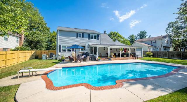 Photo of 8106 Edinburgh Dr, Springfield, VA 22153
