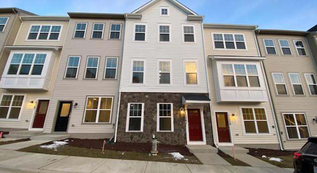 Photo of 13285 Dowden's Ridge Dr, Clarksburg, MD 20871