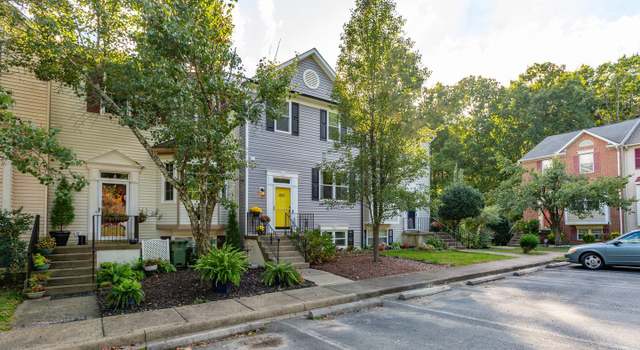 Photo of 409 Crossing Rd, Fredericksburg, VA 22406
