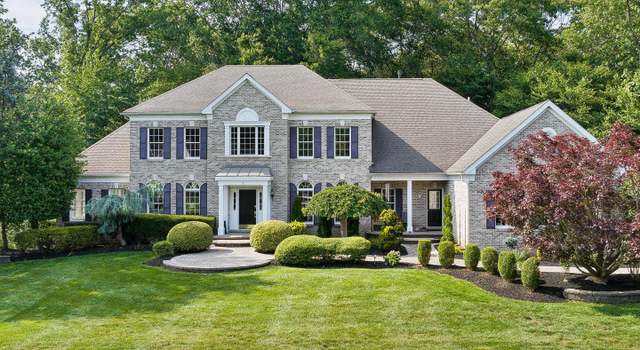 Photo of 7 Shady Brook Ln, Cranbury, NJ 08512