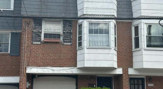 Photo of 538 W Queen Ln, Philadelphia, PA 19144