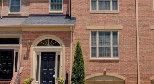 Photo of 1427 Mclean Mews Ct, Mc Lean, VA 22101