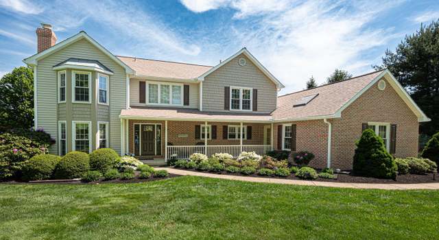 Photo of 10 N Iroquois Ln, Chester Springs, PA 19425