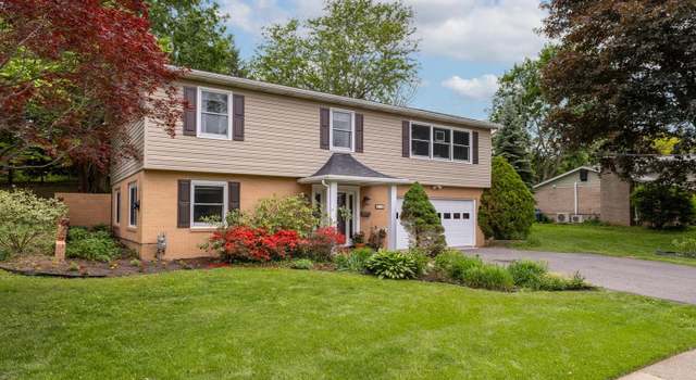 Photo of 818 Bayberry Dr, State College, PA 16801