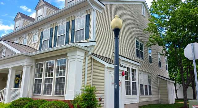 Photo of 43030 Old Gallivan Ter, Ashburn, VA 20147