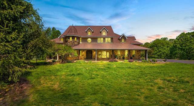 Photo of 3 Fox Field Ct, Reisterstown, MD 21136
