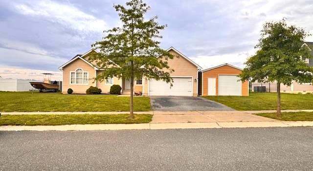 Photo of 15 Ridgeway Dr, Ridgely, MD 21660