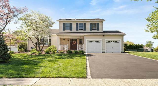 Photo of 1111 Estates Blvd, Hamilton, NJ 08690