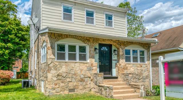 Photo of 923 20th St S, Arlington, VA 22202