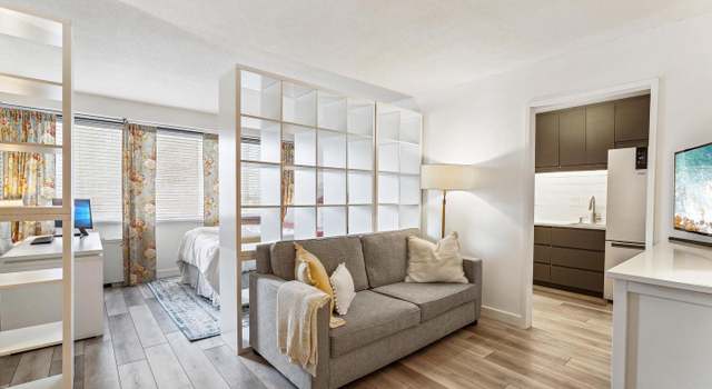 Photo of 5500 Friendship Blvd Unit 1729N, Chevy Chase, MD 20815