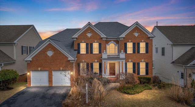 Photo of 102 Deep Trail Ln, Rockville, MD 20850