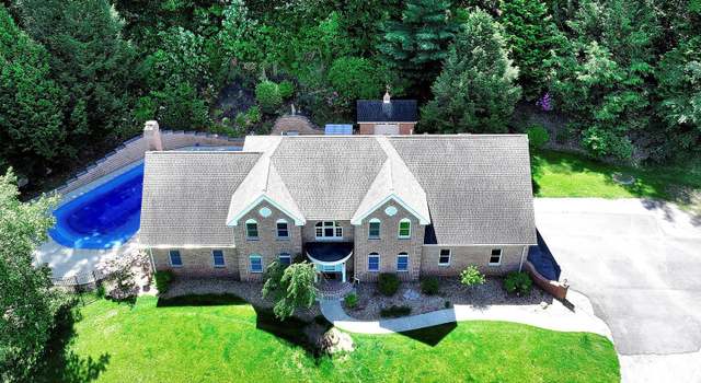 Photo of 818 Green Hills Rd, Birdsboro, PA 19508