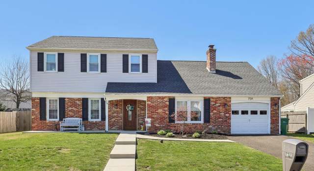Photo of 731 Fairbridge Dr, Fairless Hills, PA 19030