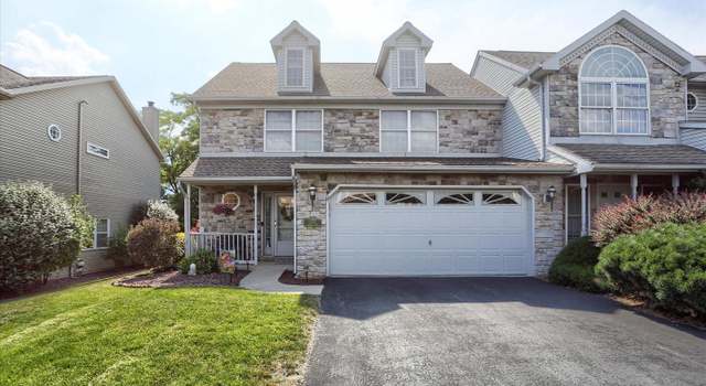 Photo of 2865 Oakwood Dr, Harrisburg, PA 17110