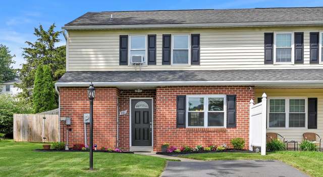Photo of 461 Crosswinds Dr, Lititz, PA 17543