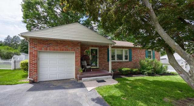 Photo of 536 Wellington Dr, York, PA 17402