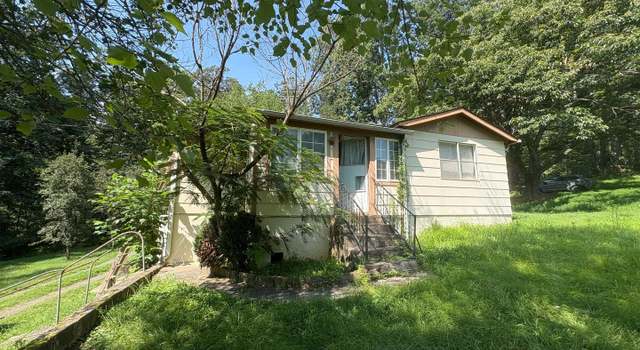 Photo of 6040 Coon Tree Rd, The Plains, VA 20198