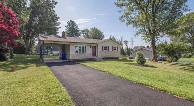 Photo of 17305 Flagstone Dr, Germantown, MD 20874